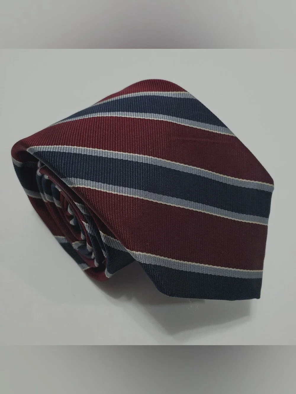 Jonathan Bach Men's Silk Neck Tie Maroon & Blue Stripe Pattern 55x3